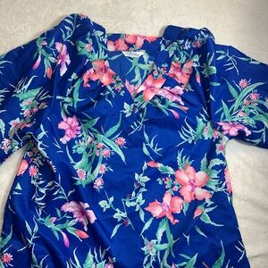 Hilo Hattie Blue Floral Blouse